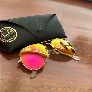 Ray-Ban Aviator Sunglasses with Pink and Gold Lenses